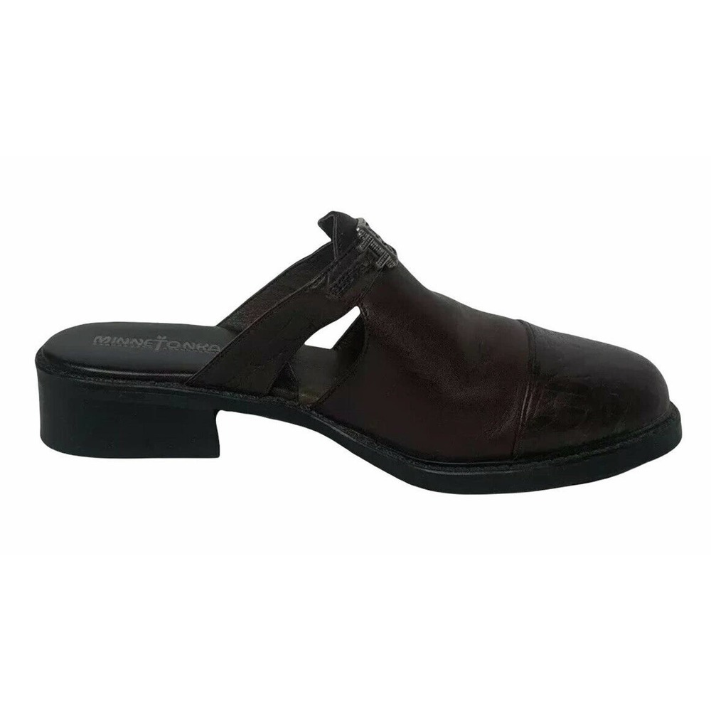 Womens Minnetonka 6052 Brown Leather Horsebit Medallion Cap Toe Mule Clogs Sz 7 - Picture 4 of 11